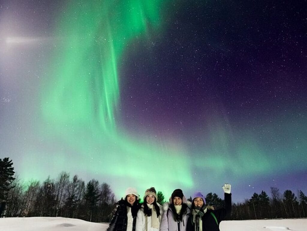 northern lights holiday packages